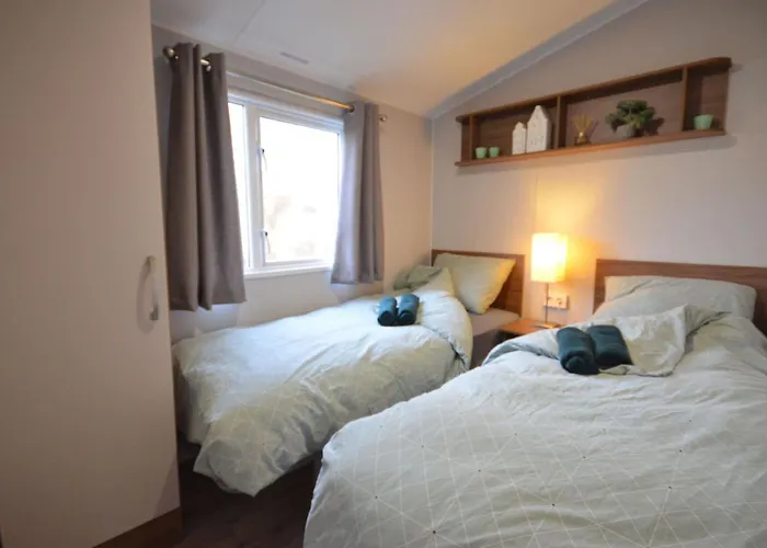 By Wadden Sea With Sunny Garden * Hippolytushoef