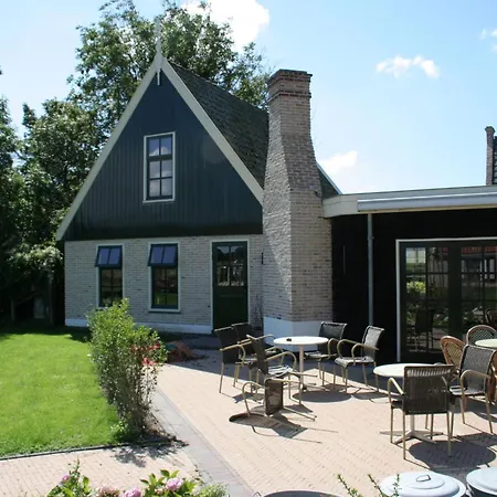 By Wadden Sea With Sunny Garden Alpehytte