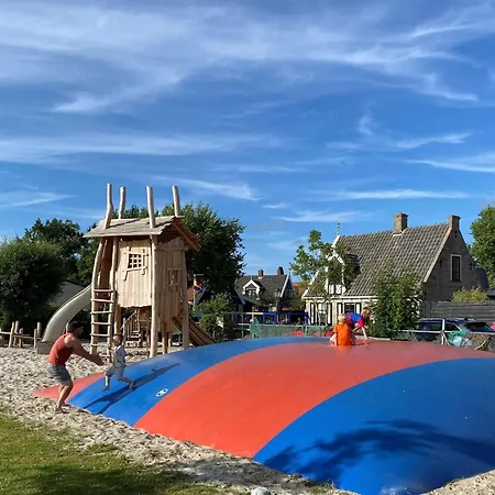 By Wadden Sea With Sunny Garden Alpehytte
